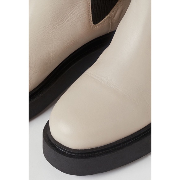 H&M Chelsea Boot - Picture 4 of 9